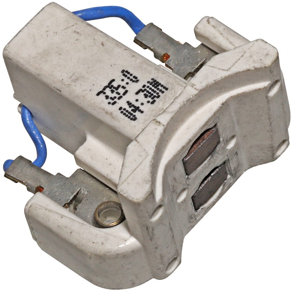 13650 FORD 3G TYPE ALTERNATOR BRUSH HOLDER International Automotive